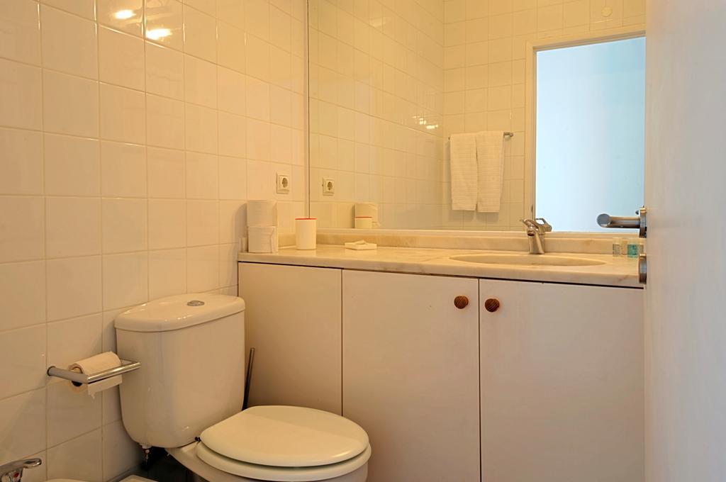Portas Do Teatro Apartments Lisboa Habitación foto